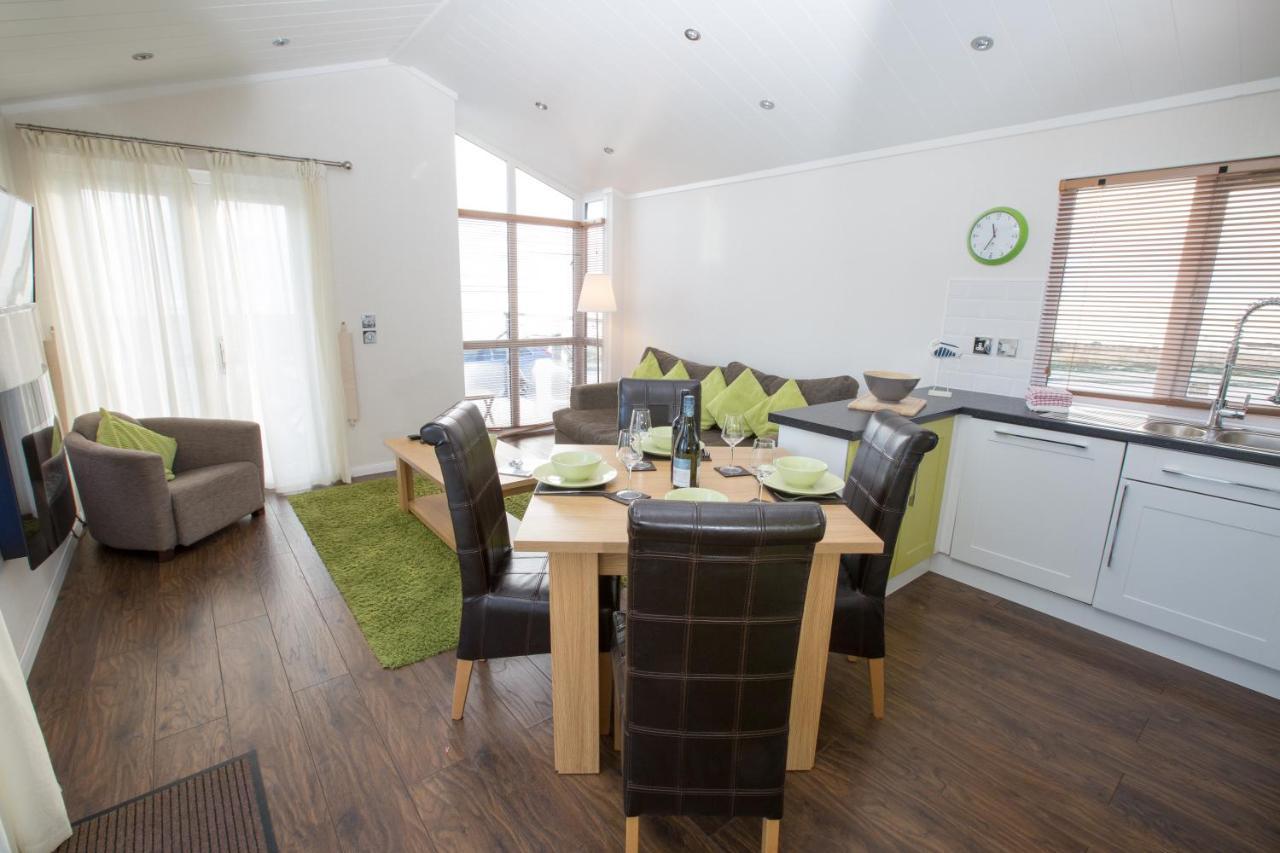 Sauchope Links Holiday Lodge And Glamping Park Крейл Экстерьер фото