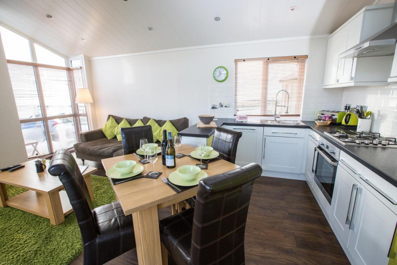 Sauchope Links Holiday Lodge And Glamping Park Крейл Экстерьер фото